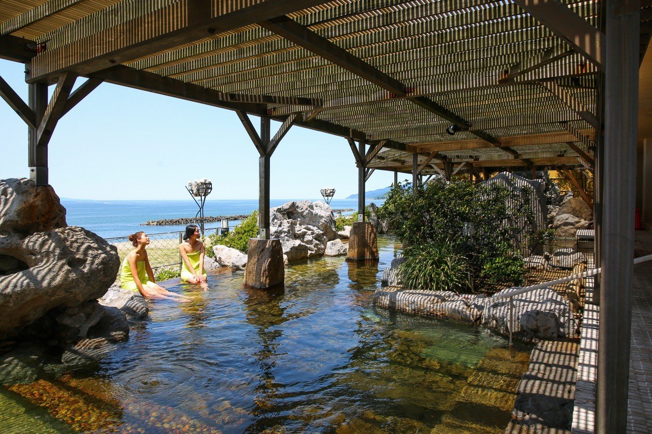 ♨️ 세나미 온천 분탕 공원(세나미온센훈토코엔) 이미지 1